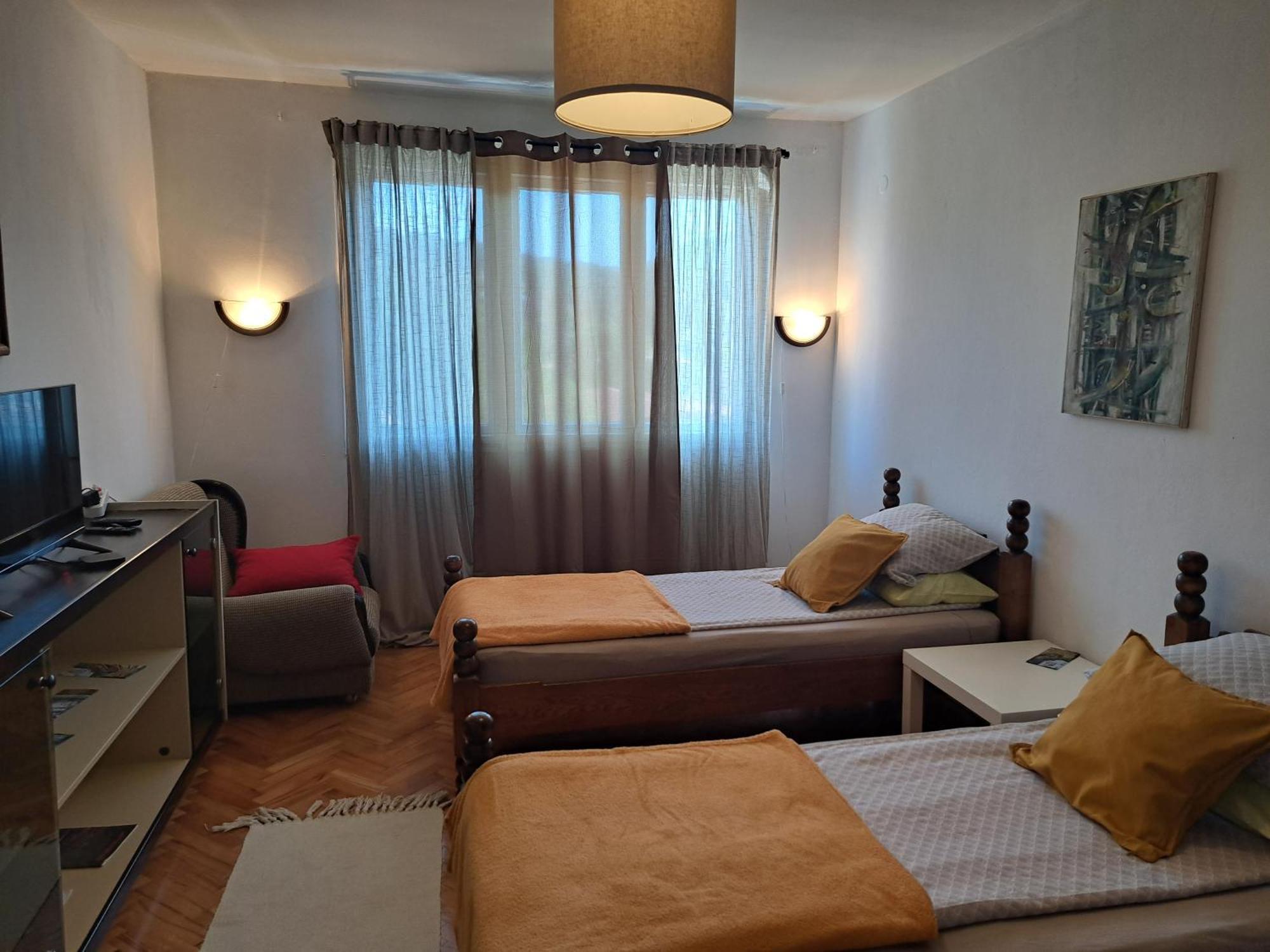 Faris Apartment Donji Milanovac Exterior photo
